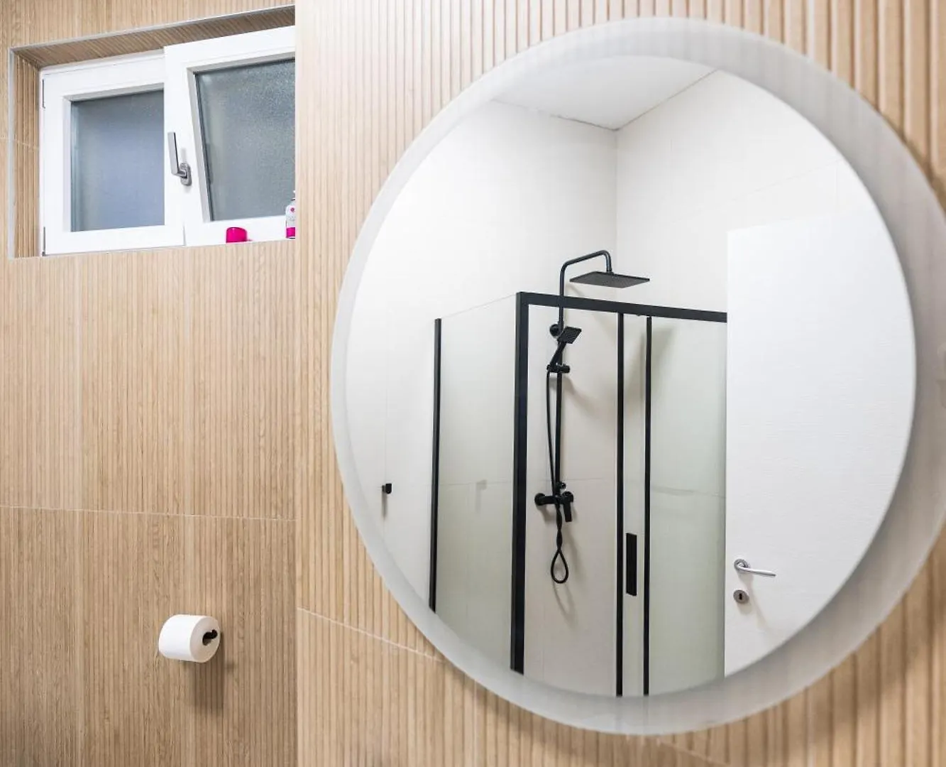 Verona Escape Home - 2 Bedrooms 0*,  Italy