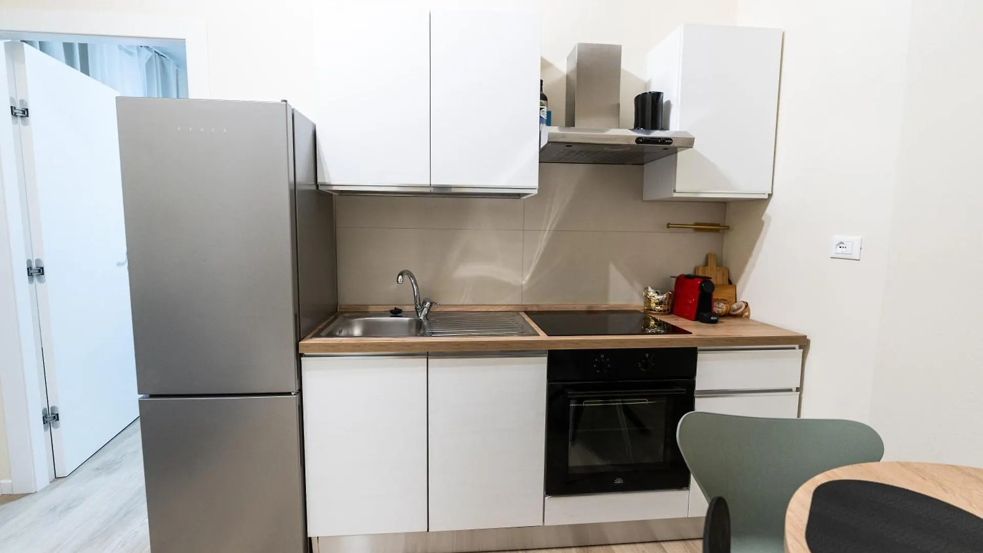 Verona Escape Home - 2 Bedrooms Apartment
